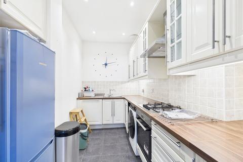 2 bedroom apartment to rent, Comely Bank Avenue, Edinburgh, Midlothian, EH4
