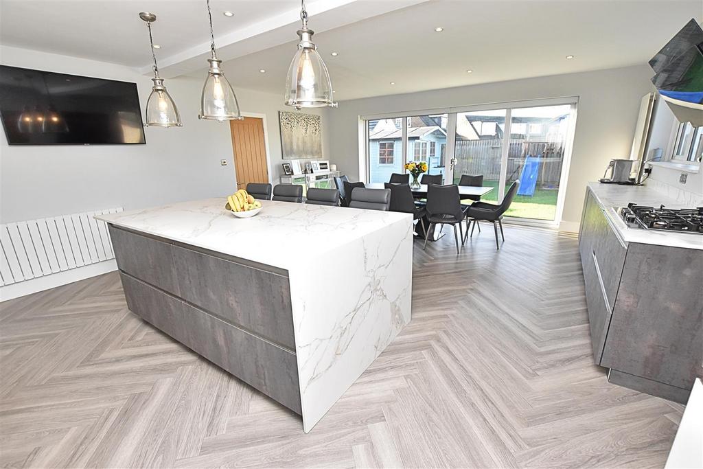 Living kitchen diner