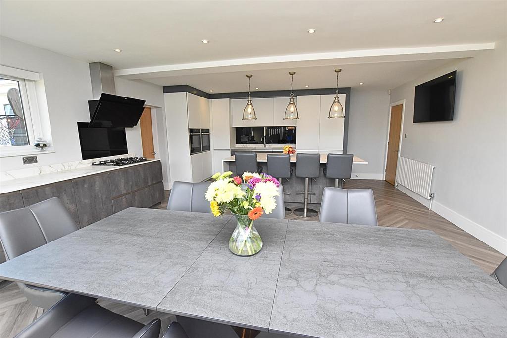 Living kitchen diner