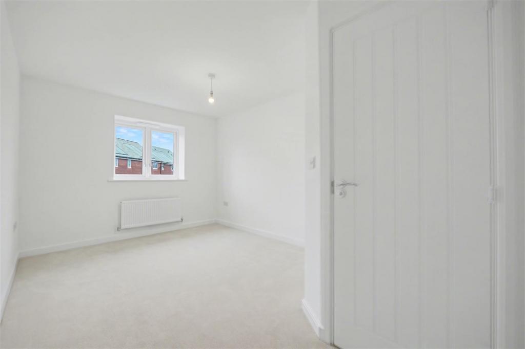 Bedroom 1.jpeg