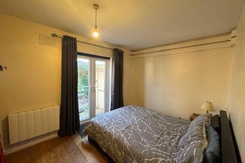 undefined, Edith Road, London, E15