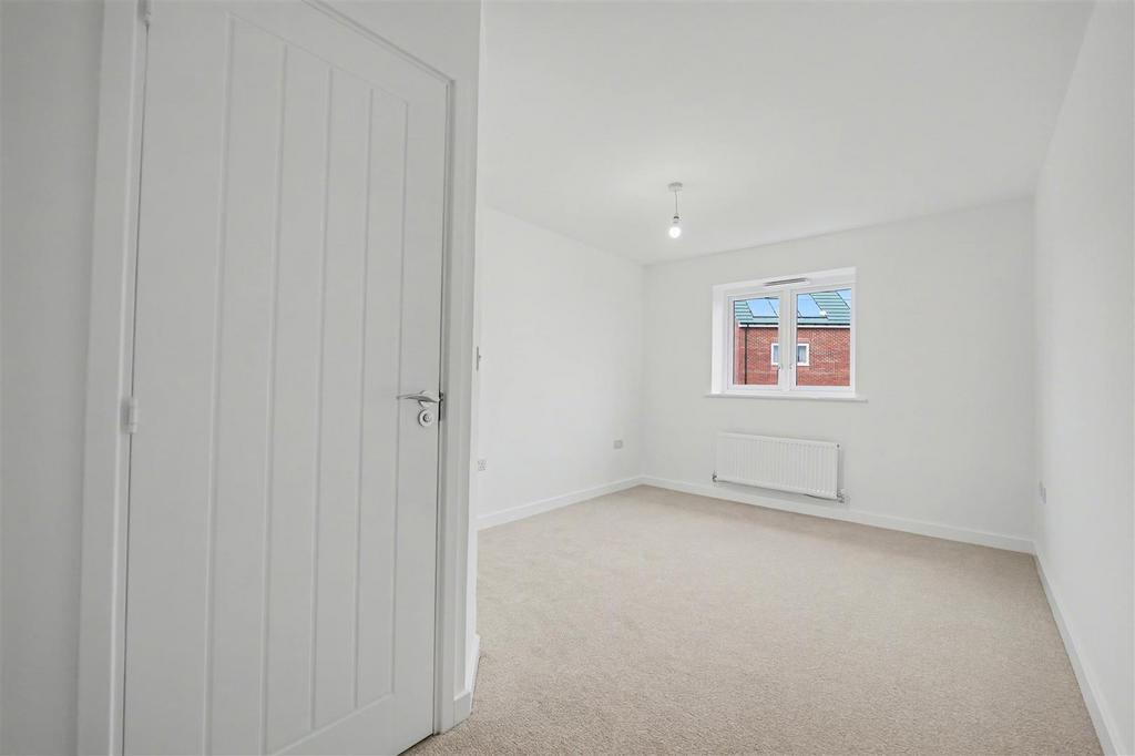 Bedroom 1.jpeg