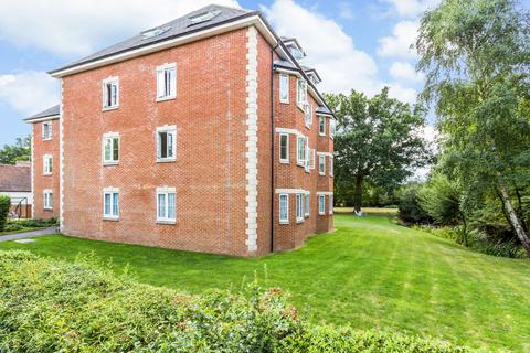 undefined, Green Lane, Horley, RH6
