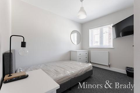 6 bedroom detached house to rent, Newmarket Road, Cringleford, NR4