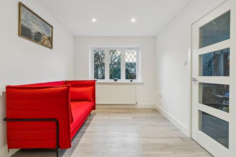 undefined, Grange Gardens, Pinner Village, HA5