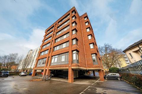 undefined, Central Reading, ,  Berkshire,  RG1