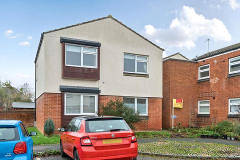 undefined, Runfurrow, Haddenham, Buckinghamshire, HP17