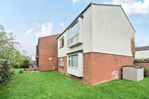 undefined, Runfurrow,  Haddenham,  Buckinghamshire,  HP17