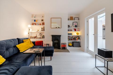 undefined, Elm Park, London, SW2