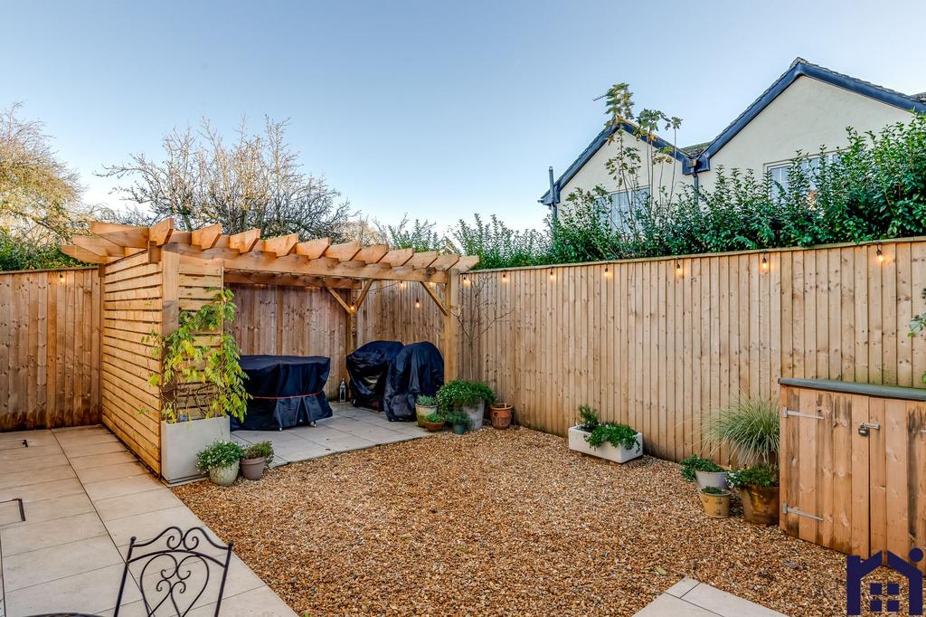 Side garden