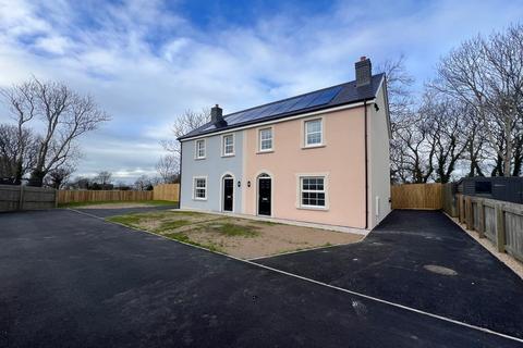 undefined, Lon Cledan, Stad Craig Ddu, Llanon, SY23