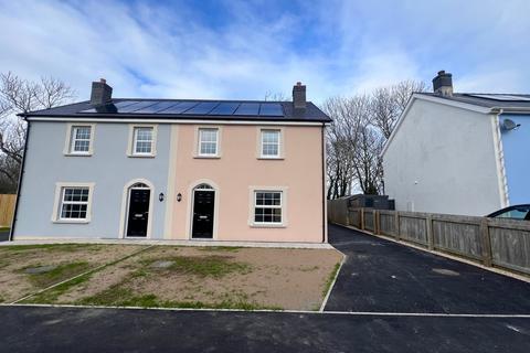 undefined, Lon Cledan, Stad Craig Ddu, Llanon, SY23