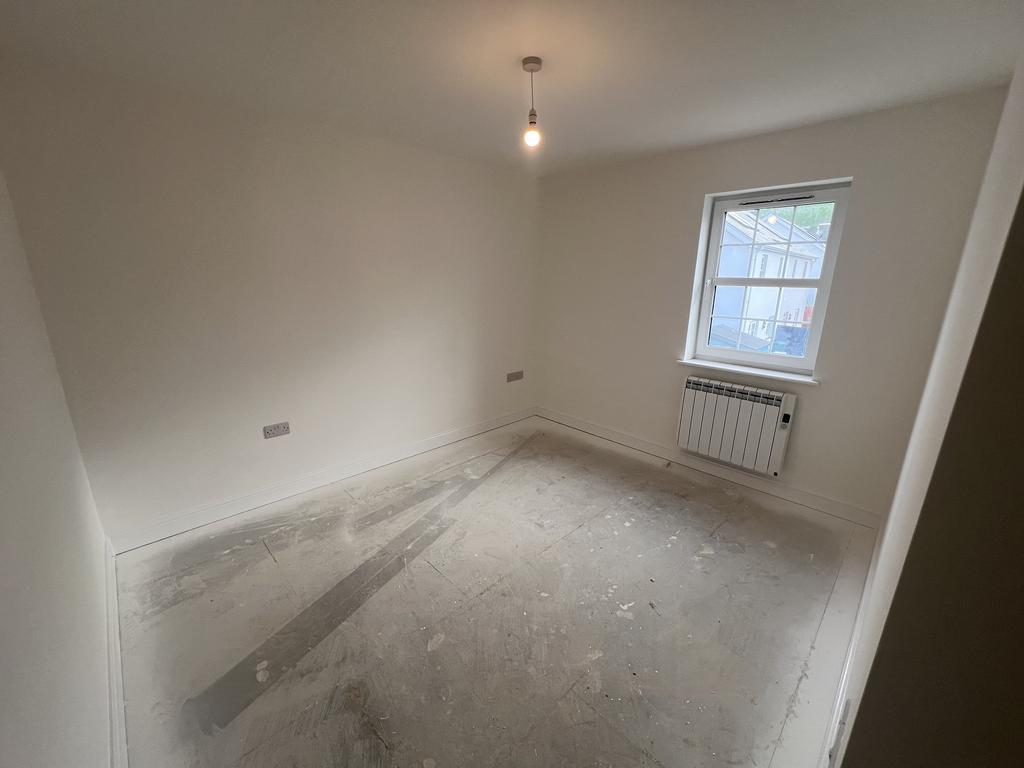 Front Bedroom 2
