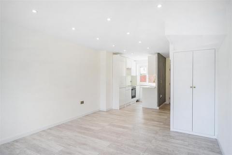 undefined, Sovereign Grove, Wembley