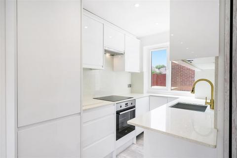 undefined, Sovereign Grove, Wembley