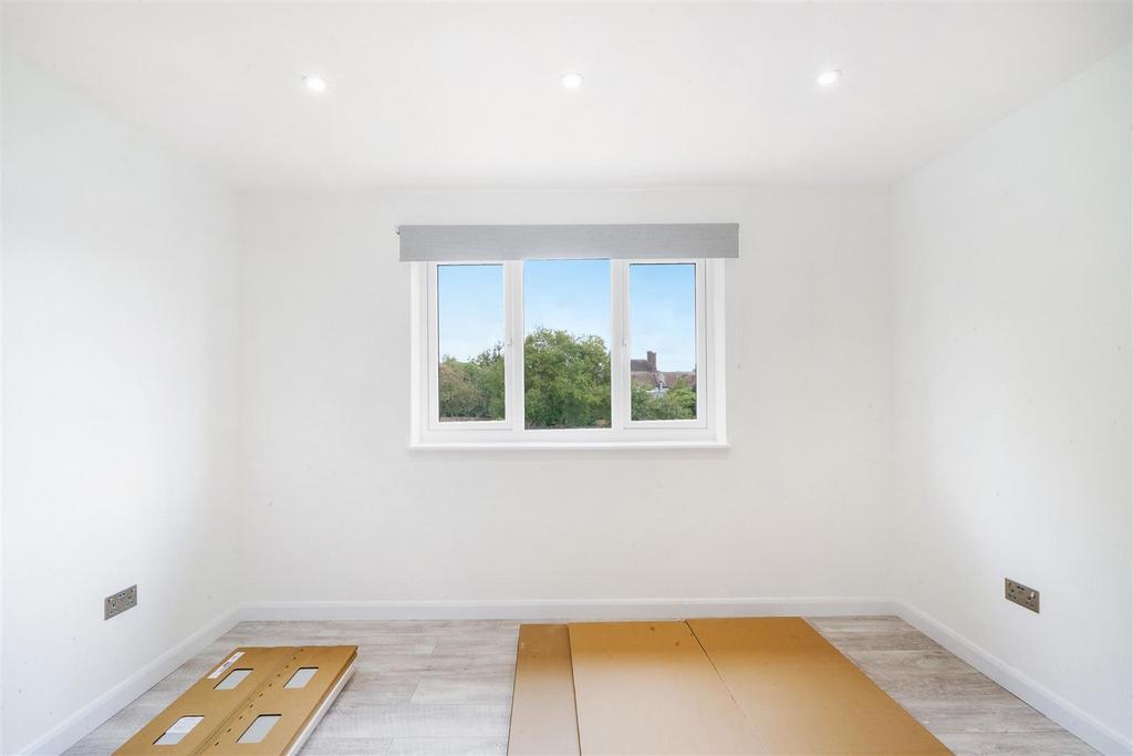 20 Sovereign Grove - g QJXe GL9 Prp46xj VZe Zo.jpg