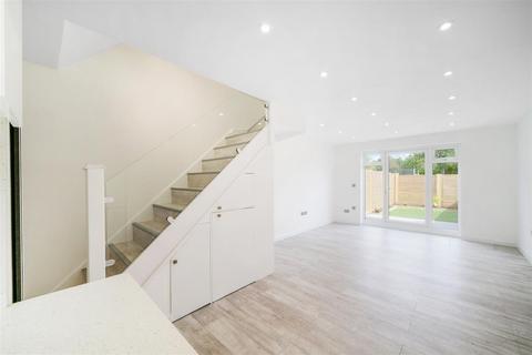 undefined, Sovereign Grove, Wembley