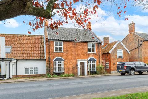 4 bedroom semi-detached house for sale, The Street, Halesworth IP19
