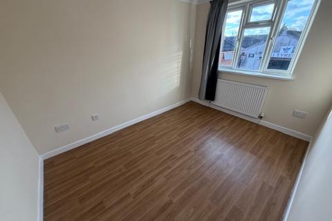 1 bedroom house to rent, Portswood Road, Southampton, SO17