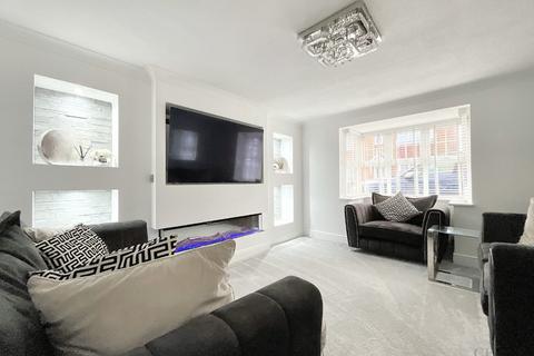 4 bedroom detached house for sale, Strathmore Gardens, South Shields