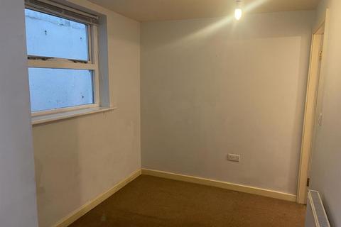 1 bedroom apartment to rent, 113 Dyehouse Lane, New Mills, High Peak