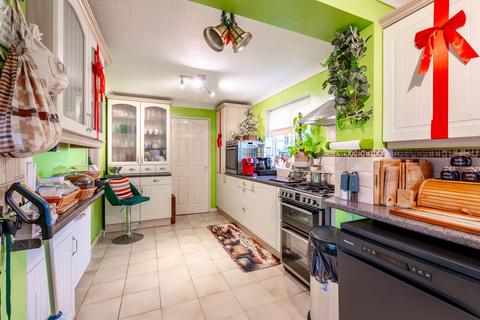 undefined, Sutherland Drive, Gunton