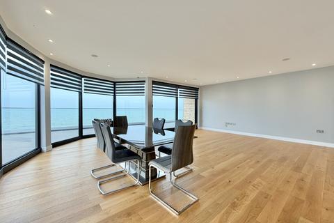 undefined, West Parade, Hythe, Kent