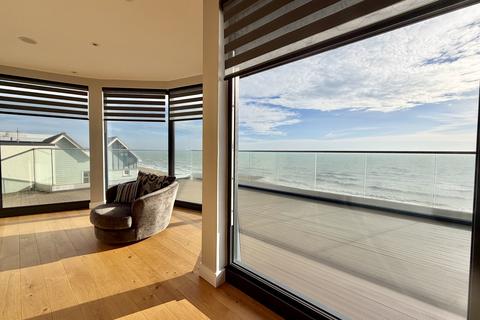undefined, West Parade, Hythe, Kent