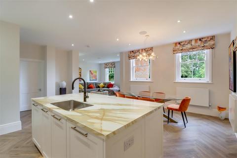 4 bedroom apartment for sale, Shepherds Hill, Highgate, London, N6