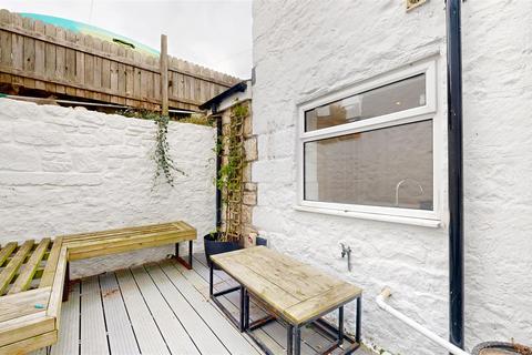 undefined, Fortuneswell, Portland