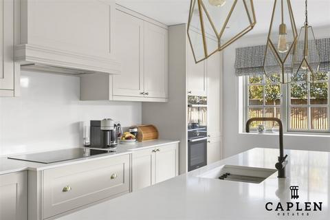 undefined, Beechview Drive, Waltham Abbey