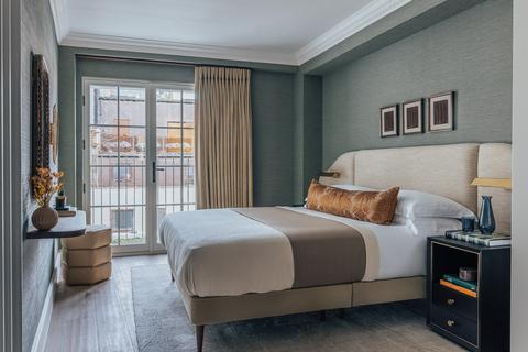 undefined, Hertford Street, London, W1J
