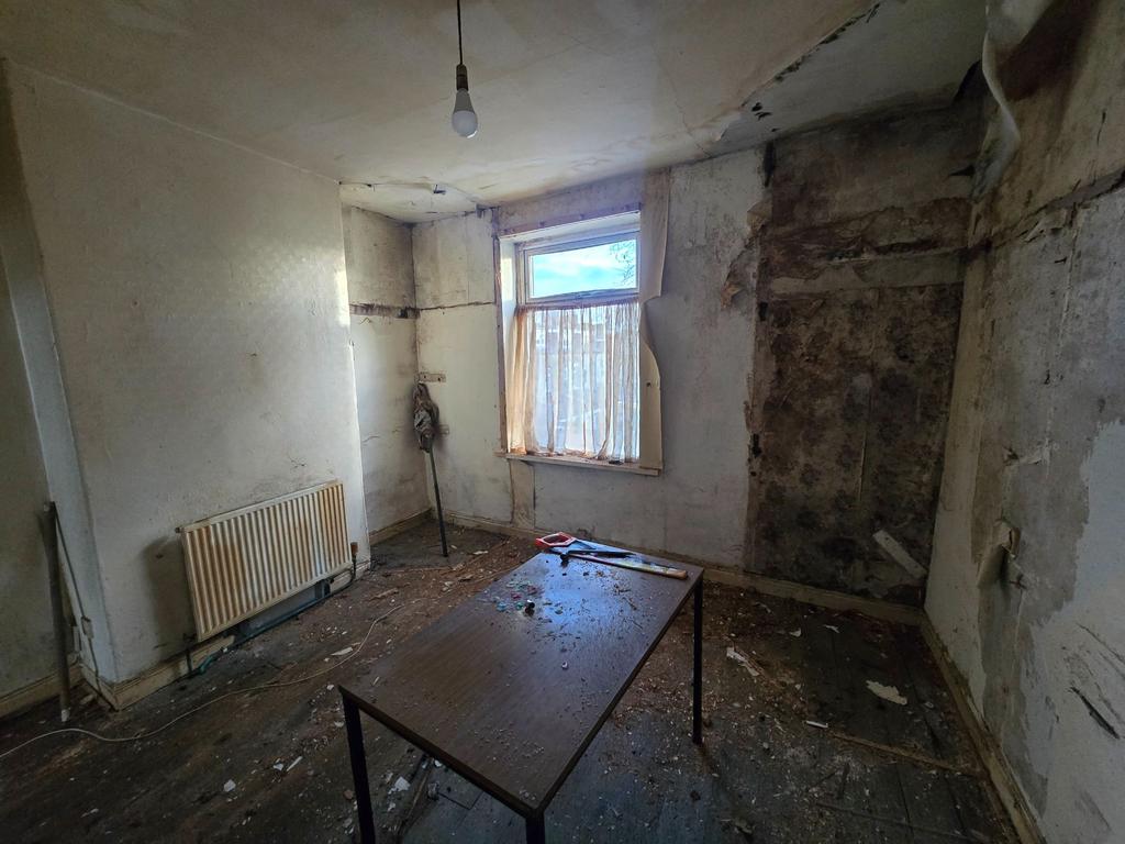 Photograph 21