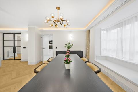 3 bedroom apartment to rent, Kendal Street, London W2