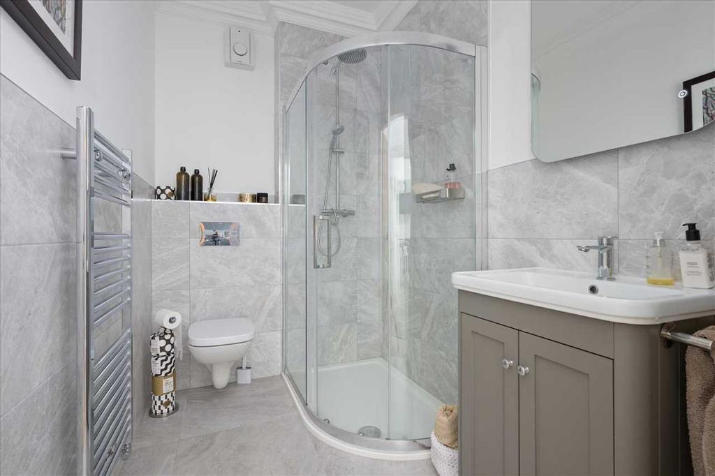 Shower Room / WC