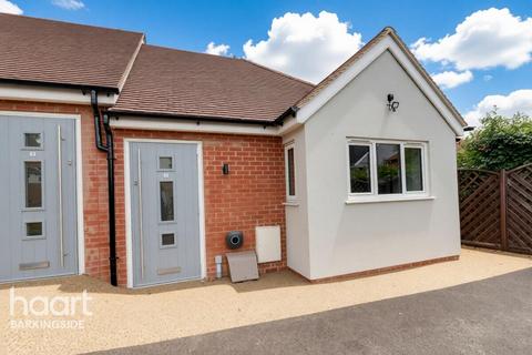 3 bedroom semi-detached bungalow for sale, Peachtree Close, Hainault