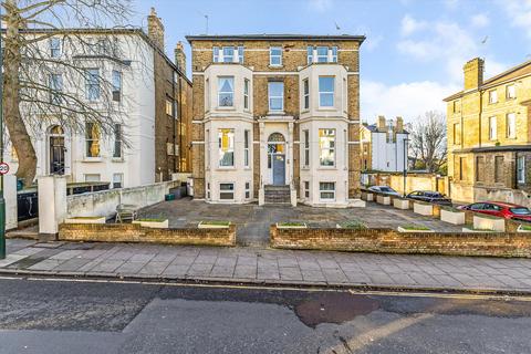 2 bedroom flat to rent, Church Road, Richmond, TW10
