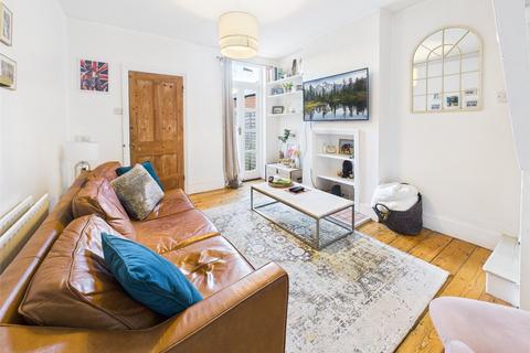 undefined, Radnor Gardens, Middlesex
