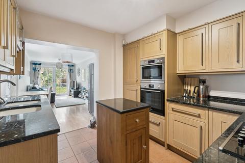 3 bedroom property for sale, Chequers Orchard, Iver SL0
