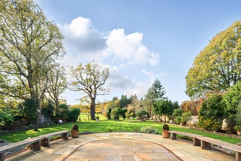 undefined, Perry Hill, Worplesdon, Guildford