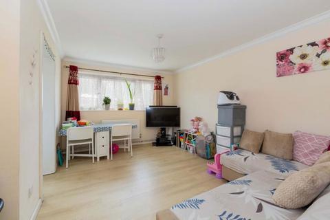 undefined, Grampian Way, Slough, Berkshire, SL3 8UF