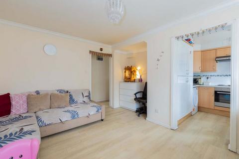 undefined, Grampian Way, Slough, Berkshire, SL3 8UF