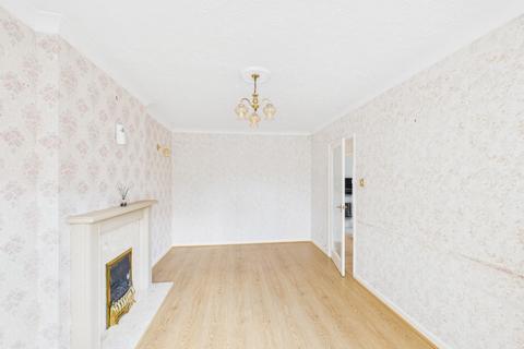 2 bedroom semi-detached bungalow for sale, Thorndale, Hull, HU7 6DG