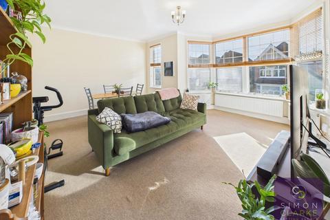 2 bedroom flat to rent, Princes Avenue, Finchley Central, N3