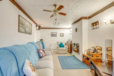 undefined, Briarwood Close, Leigh-on-sea, SS9