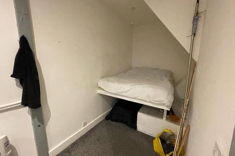 undefined, 183a Ramuz Drive, Westcliff-on-Sea, Southend-on-Sea, Essex SS0 9JN