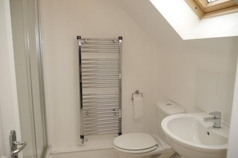 3 bedroom semi-detached house to rent, Harvey Street, Melton Mowbray LE13
