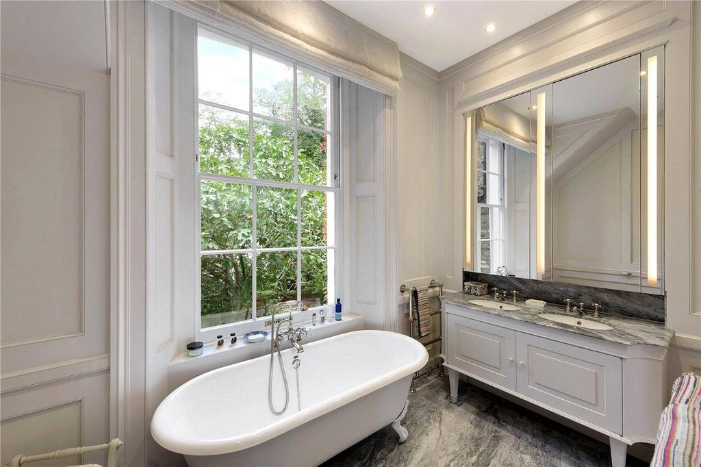 Principal Ensuite