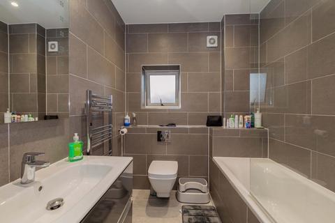 undefined, Cookham Road, Windsor And Maidenhead, SL6