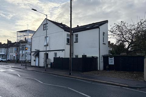 undefined, 183C Ramuz Drive, Westcliff-On-Sea, Essex SS0 9JN